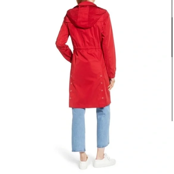NWT Avec Les Filles Red Oversized Rain Anorak Hooded Trench Coat Women’s Small - Picture 3 of 13